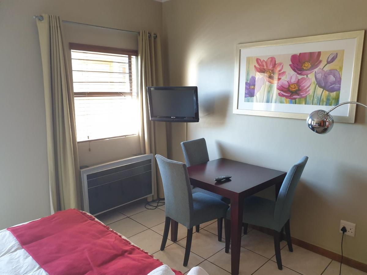 Grosvenor Apartments Pretoria-Noord 外观 照片