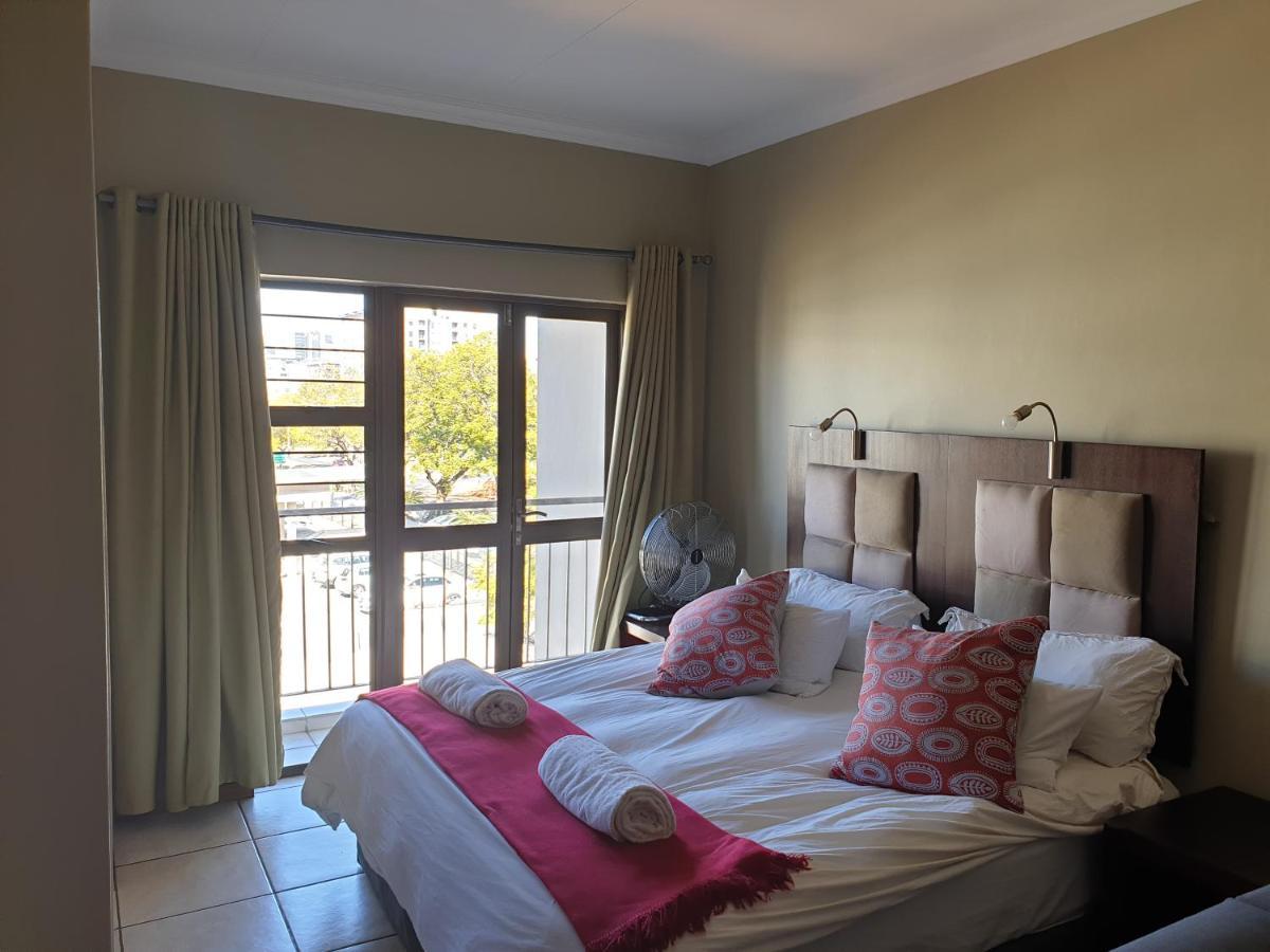 Grosvenor Apartments Pretoria-Noord 外观 照片